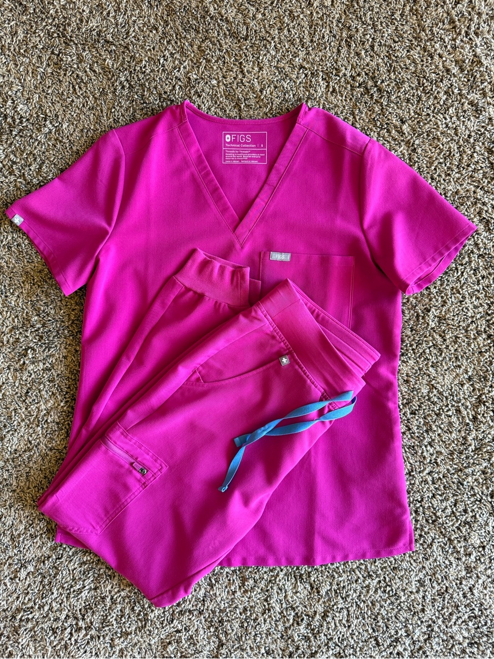 FIGS Women's Scrub Set in Raspberry Sorbet
